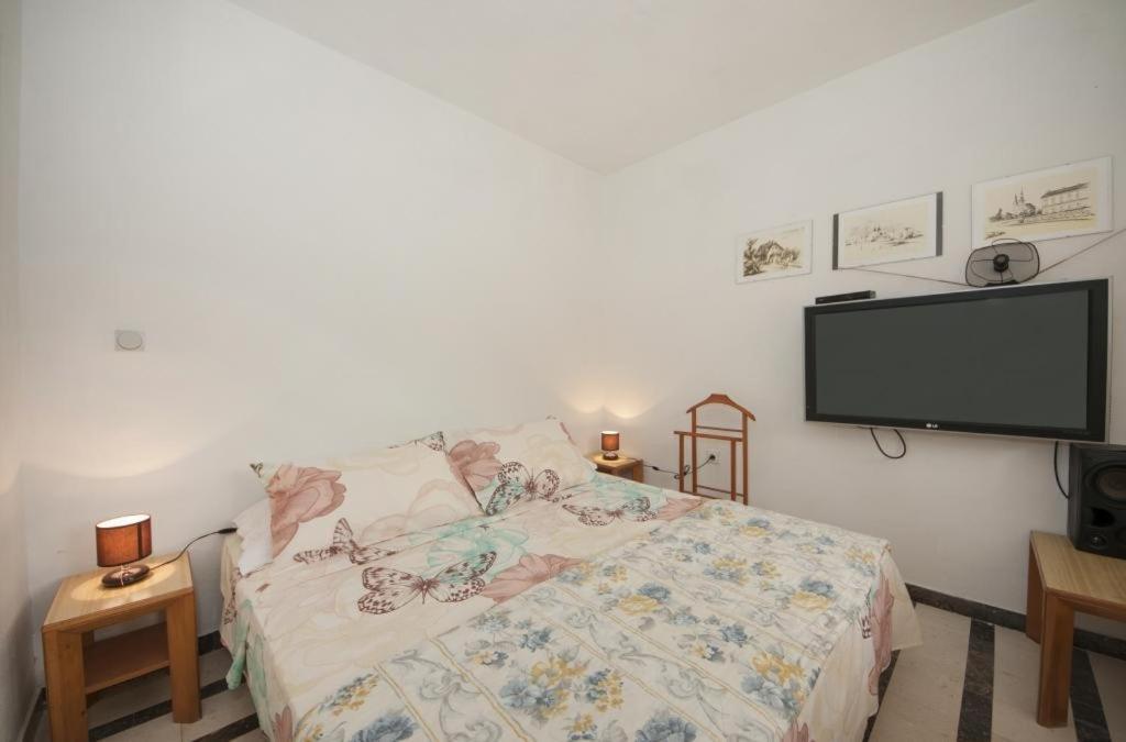 Apartments Kalajzic ปูชิสชา ภายนอก รูปภาพ