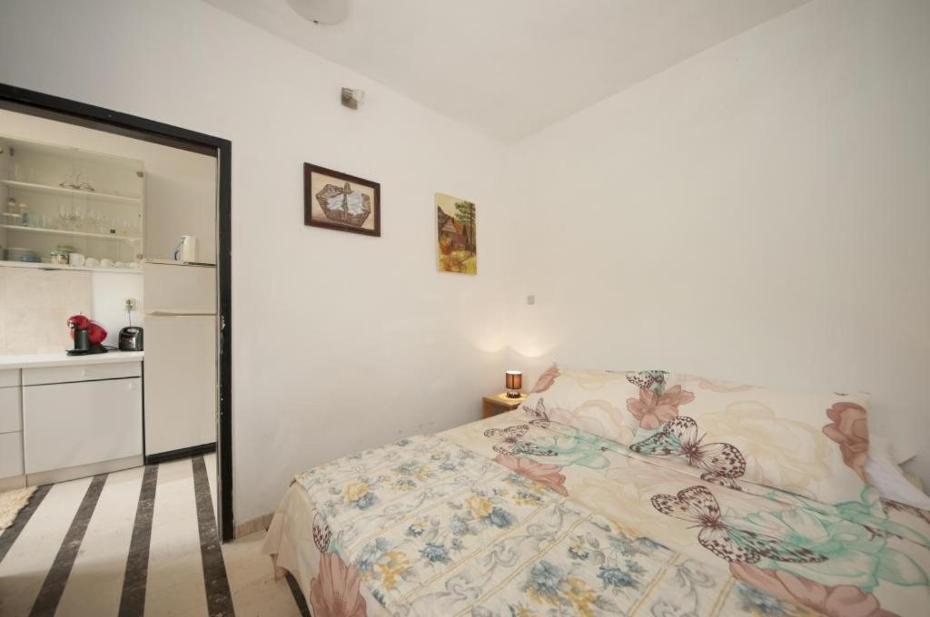 Apartments Kalajzic ปูชิสชา ห้อง รูปภาพ