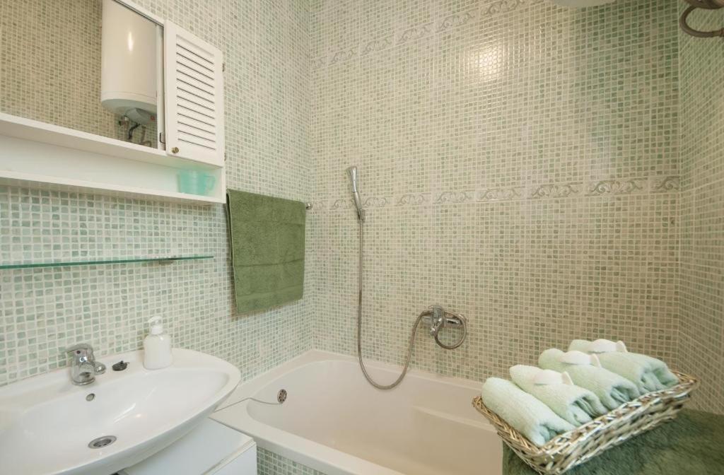 Apartments Kalajzic ปูชิสชา ห้อง รูปภาพ